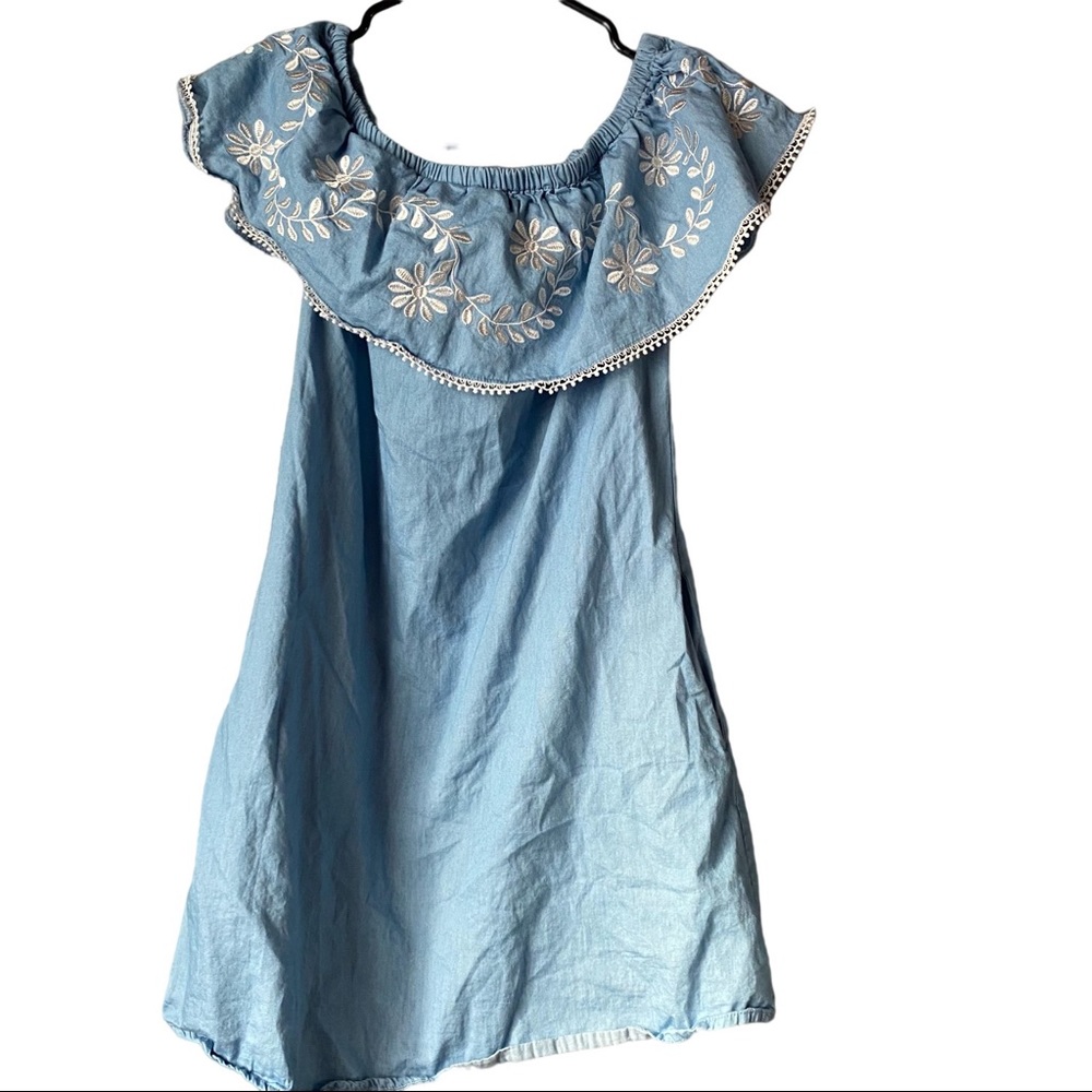 Blue dress